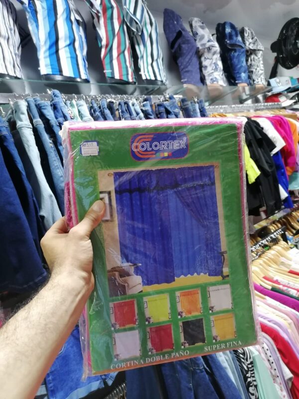 Cortina de Cuarto Fucsia - Colortex - Imagen 2